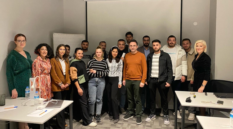 5 Ocak tarihlerinde, Antalya ofisimizde gerçeklen “Temel İmplantoloji eğitimimiz